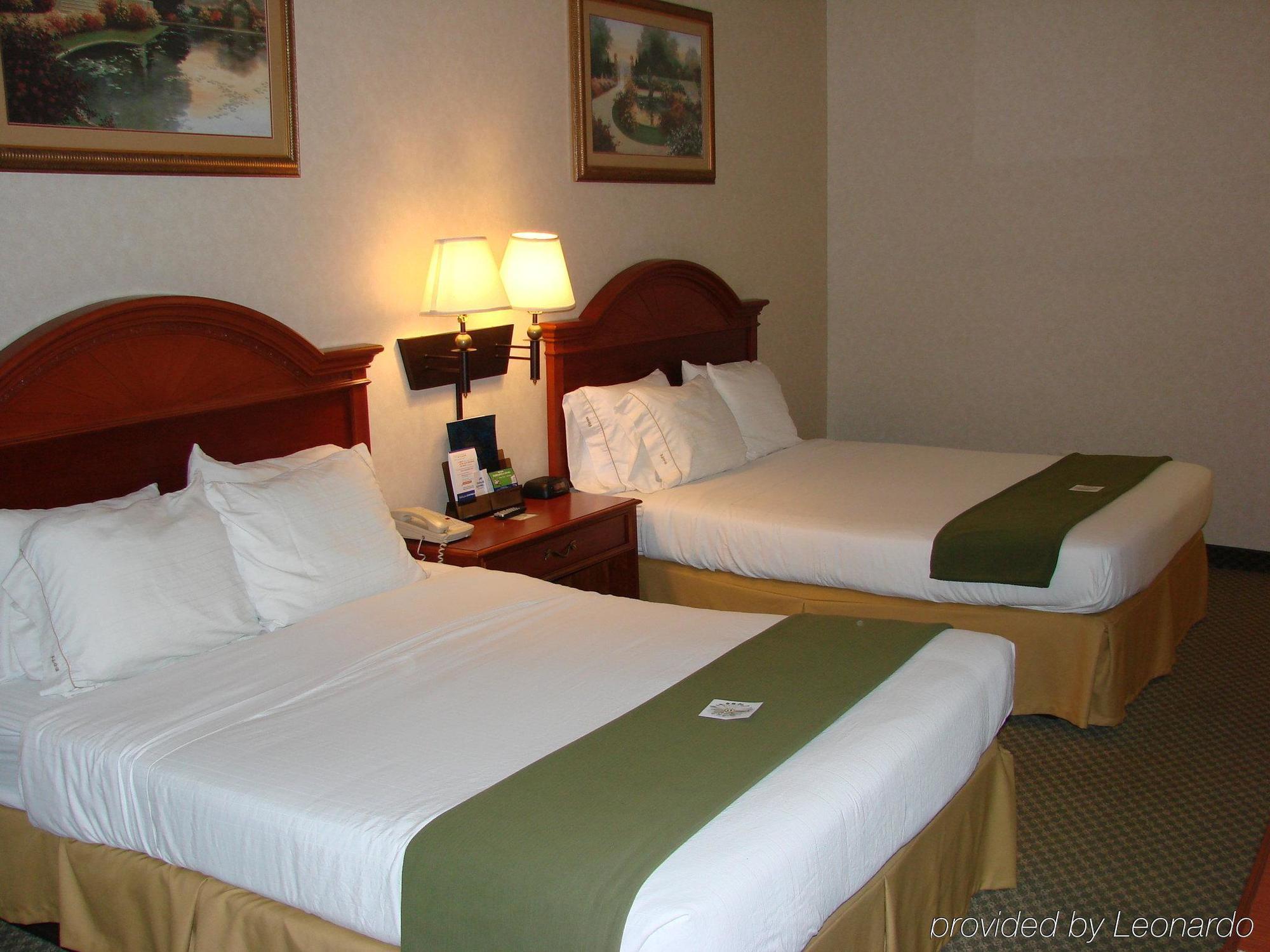 Holiday Inn Express Hotel & Suites Elkhart-South, An Ihg Hotel Zewnętrze zdjęcie
